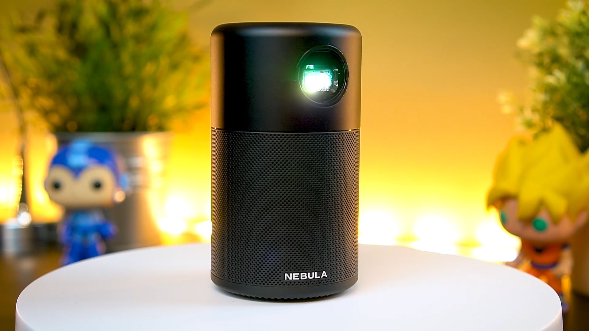 World's SMALLEST Portable Gaming Projector | Anker Nebula Capsule 